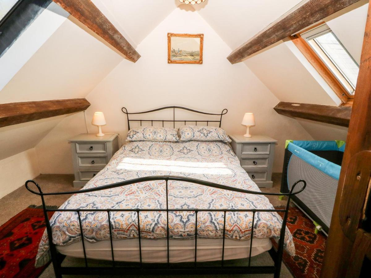 Bwthyn Yr Helyg Willow Cottage Llannor Bagian luar foto